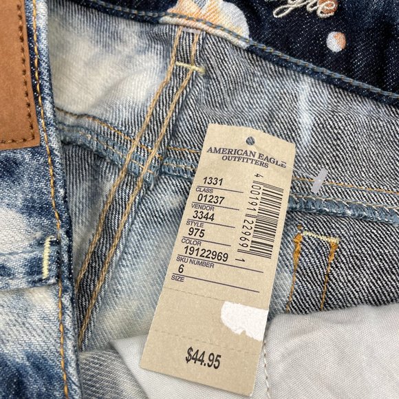 AMERICAN EAGLE OUTFITTERS DENIM SHORTS - Picture 3 of 8